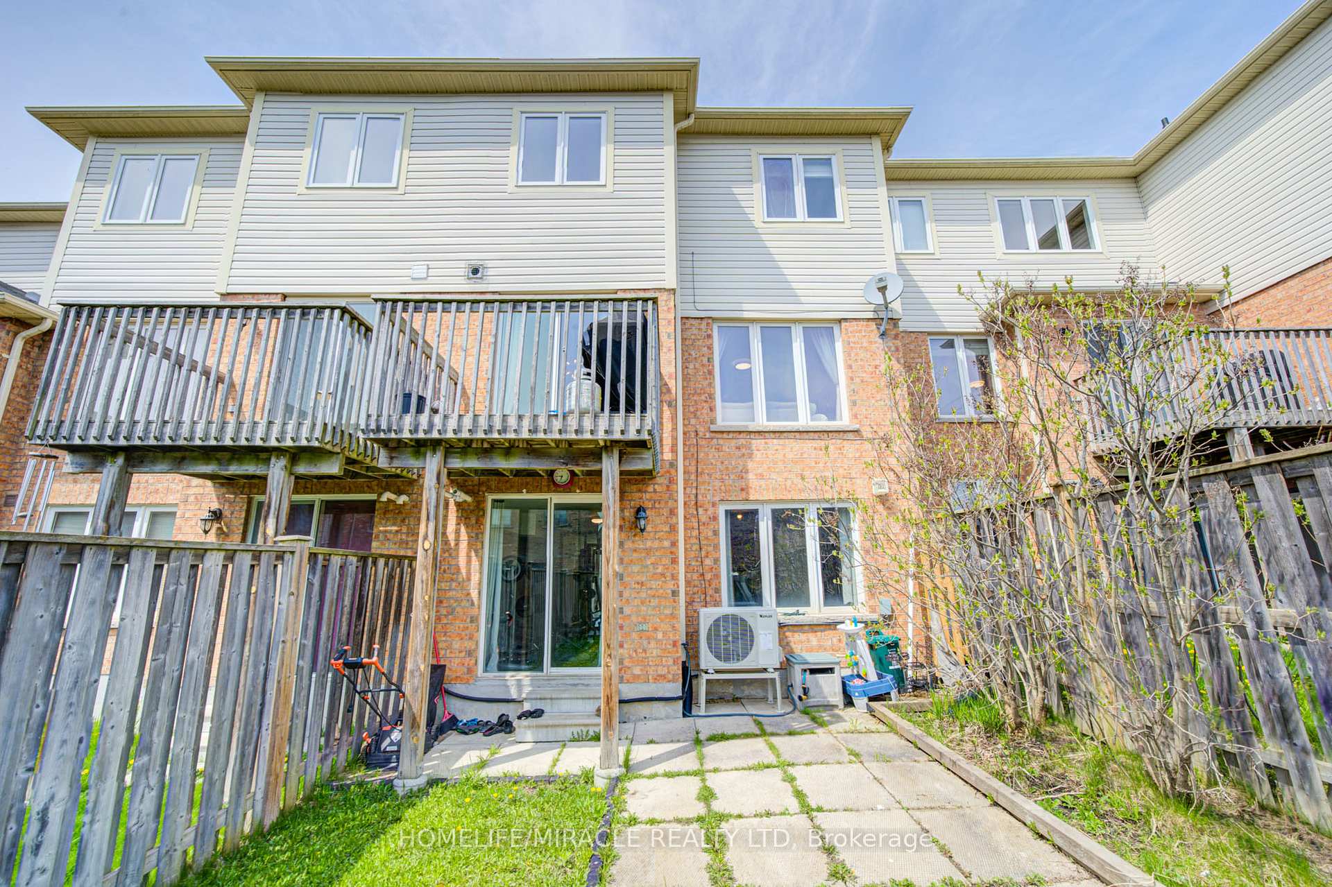 Photo 50 of 57 Kersey Crescent, Clarington, Courtice — HOMEH