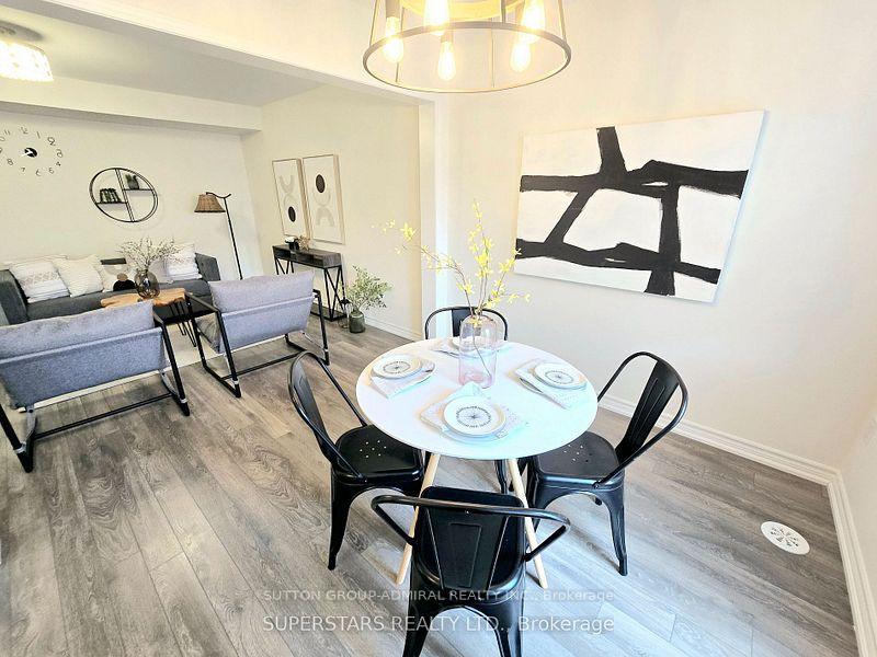 Photo 13 of 17 Bluegill Crescent, Whitby, Rural Whitby — HOMEH
