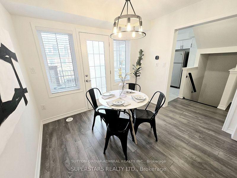 Photo 14 of 17 Bluegill Crescent, Whitby, Rural Whitby — HOMEH