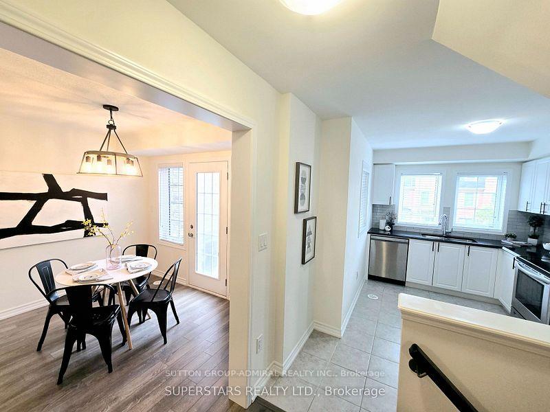 Photo 15 of 17 Bluegill Crescent, Whitby, Rural Whitby — HOMEH