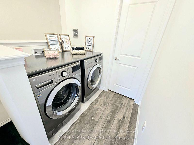 Photo 29 of 17 Bluegill Crescent, Whitby, Rural Whitby — HOMEH