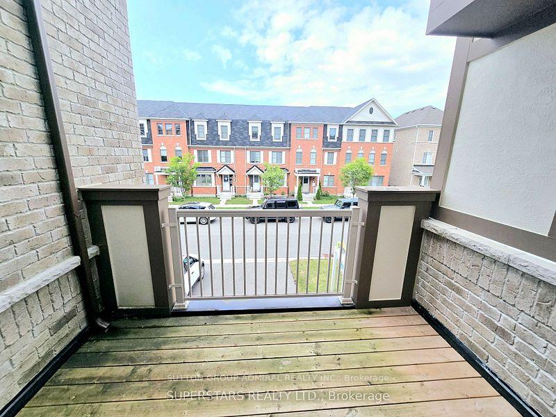 Photo 31 of 17 Bluegill Crescent, Whitby, Rural Whitby — HOMEH