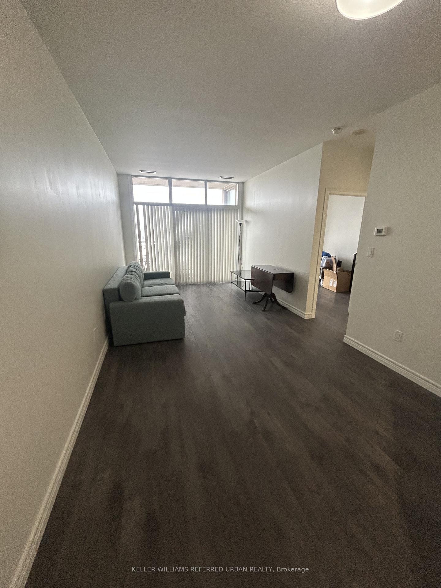 Photo 9 of Unit 408, 1 Leaside Park Drive, Toronto, Thorncliffe Park — HOMEH