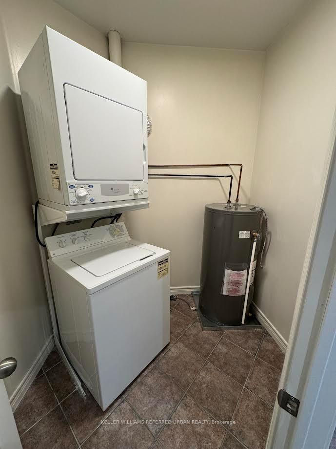 Photo 14 of Unit 408, 1 Leaside Park Drive, Toronto, Thorncliffe Park — HOMEH