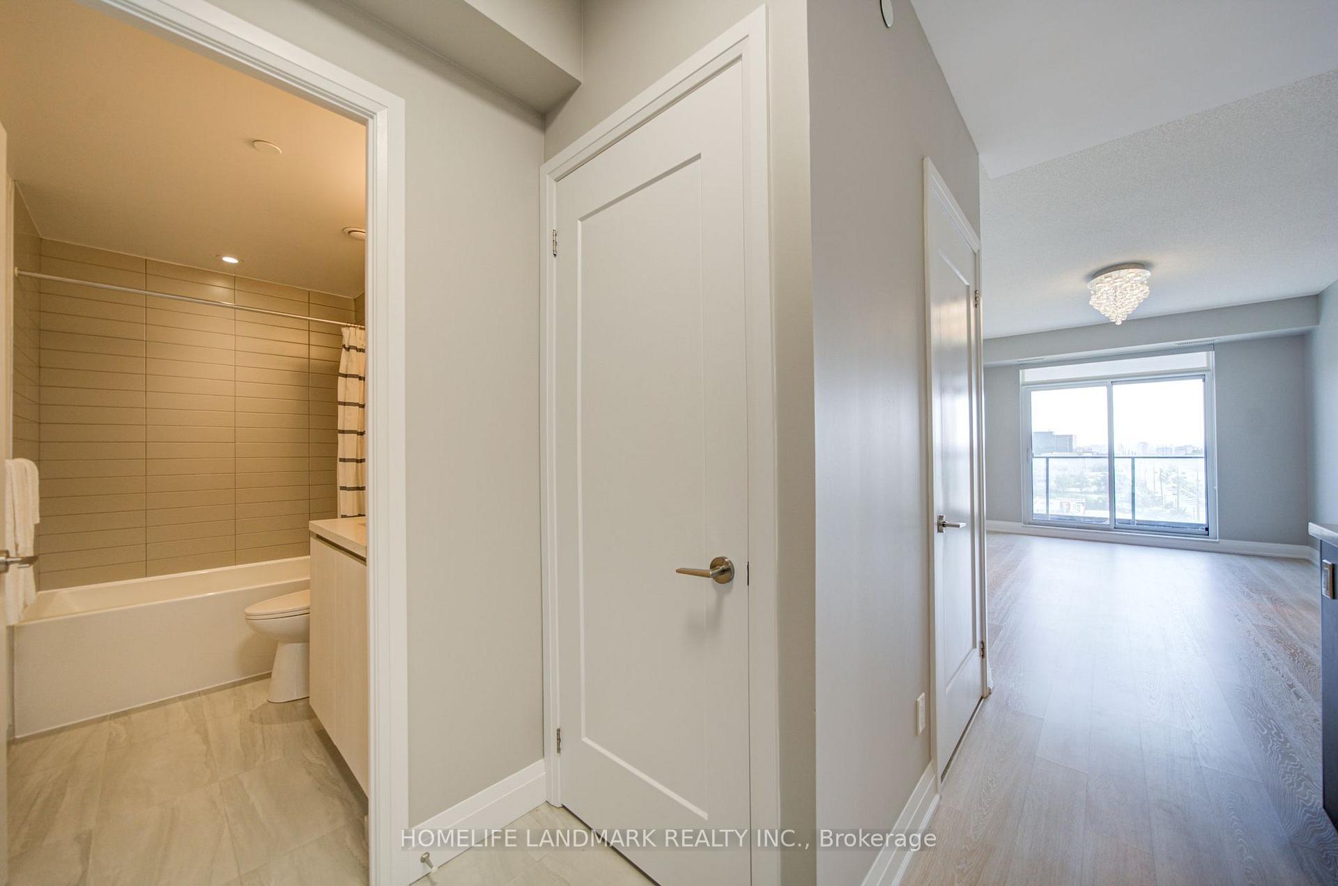 Photo 6 of Unit 805, 398 Highway 7 E, Richmond Hill, Doncrest — HOMEH