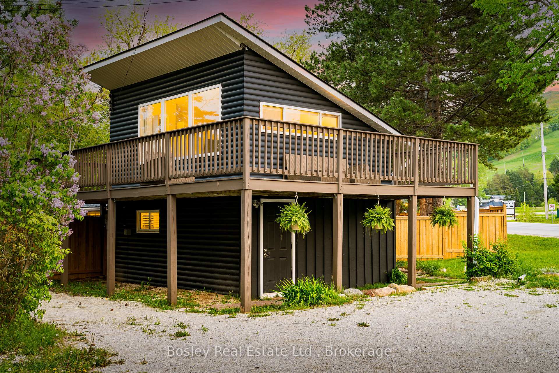 Photo 1 of 102 Helen Street, Blue Mountains — HOMEH