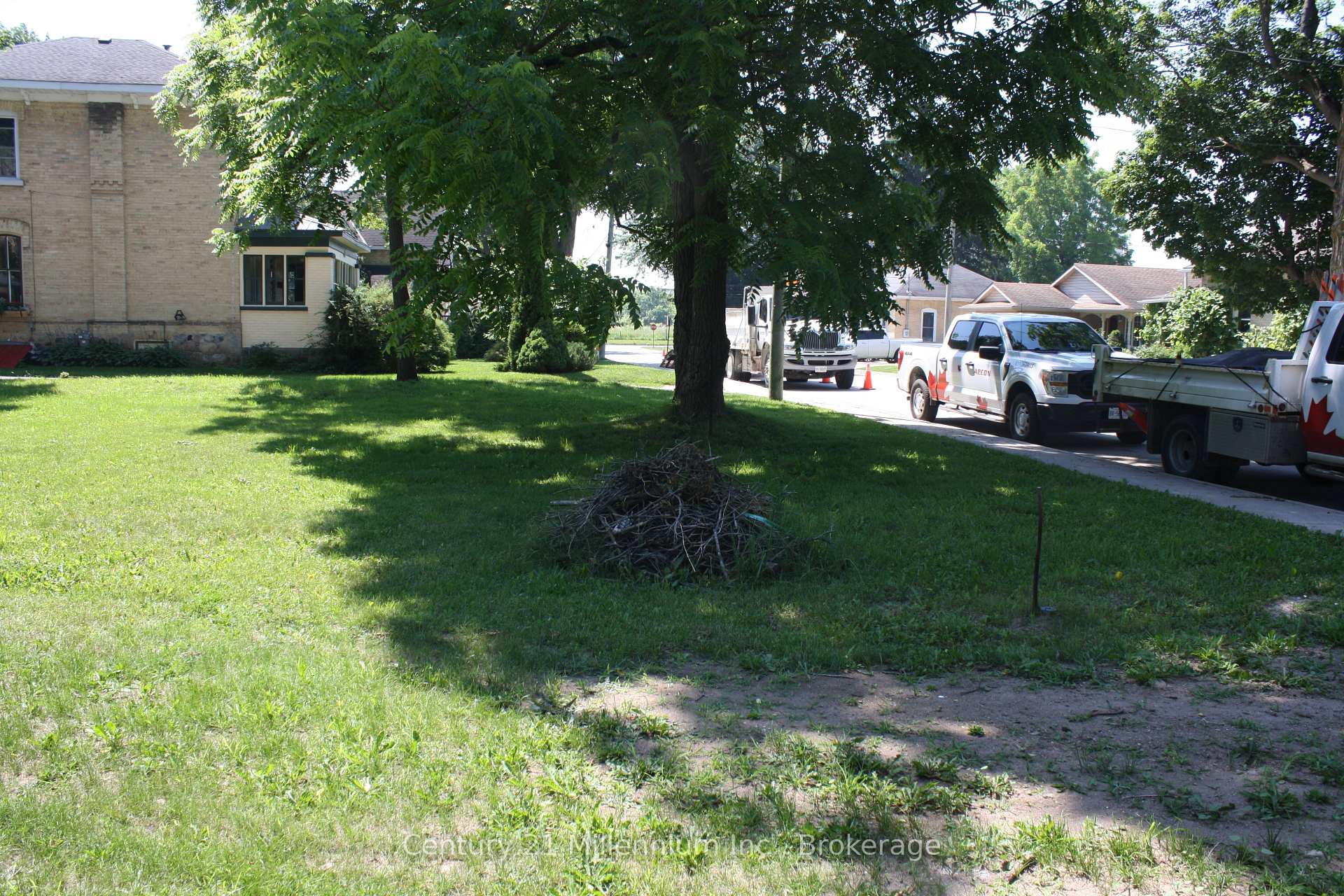 Photo 4 of 3rd Ave SW S, Arran-Elderslie — HOMEH