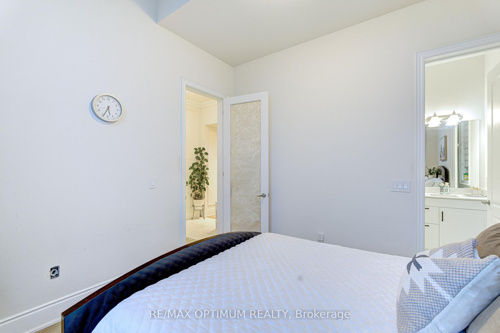 Photo 6 of 3 Hackwood Heights, Brampton, Northwest Brampton — HOMEH