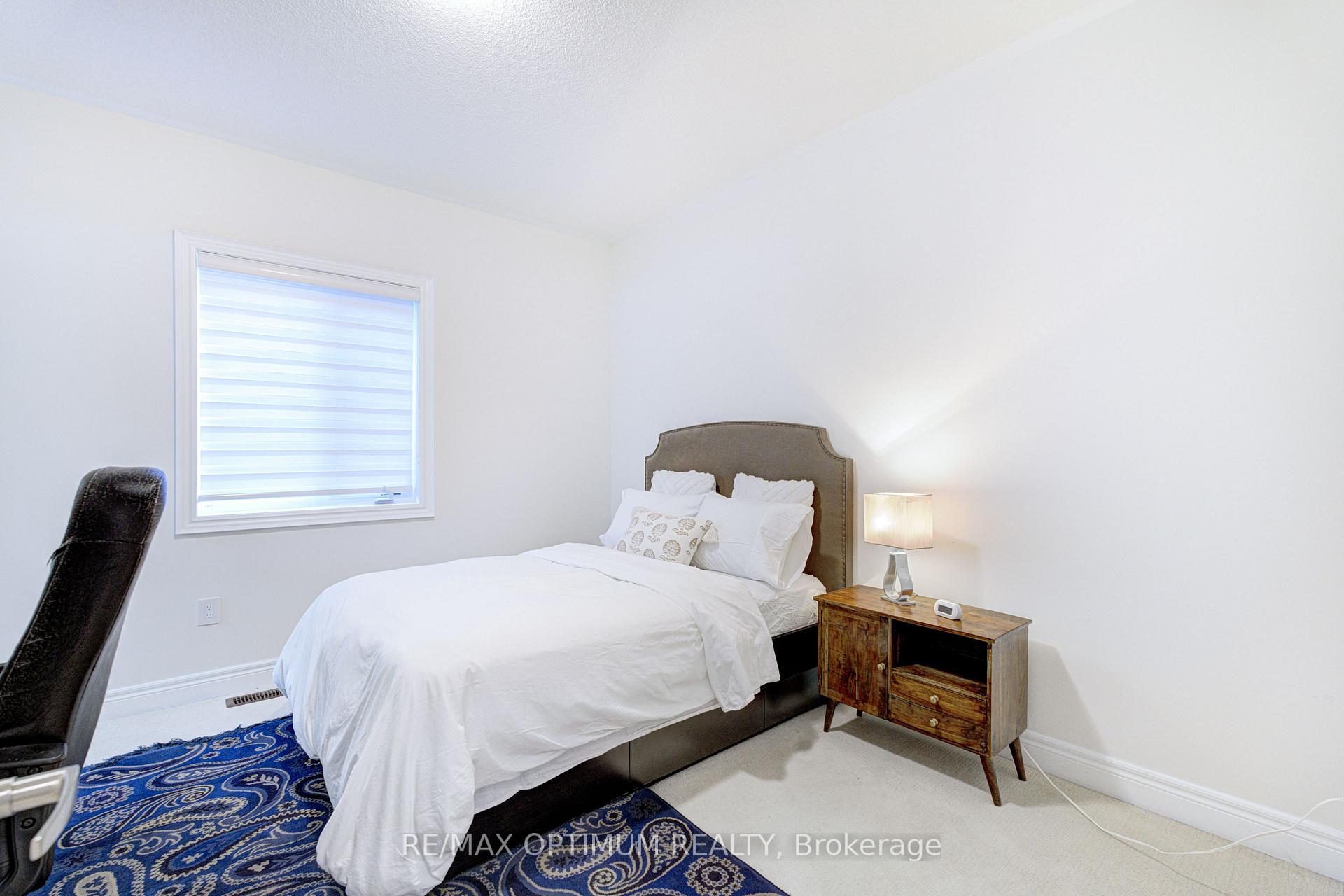 Photo 27 of 3 Hackwood Heights, Brampton, Northwest Brampton — HOMEH