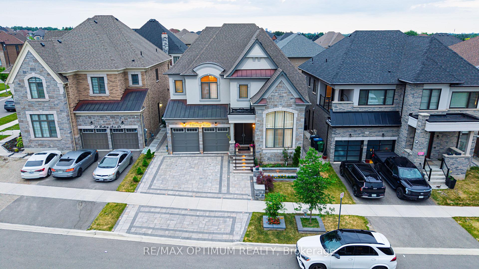 Photo 46 of 3 Hackwood Heights, Brampton, Northwest Brampton — HOMEH