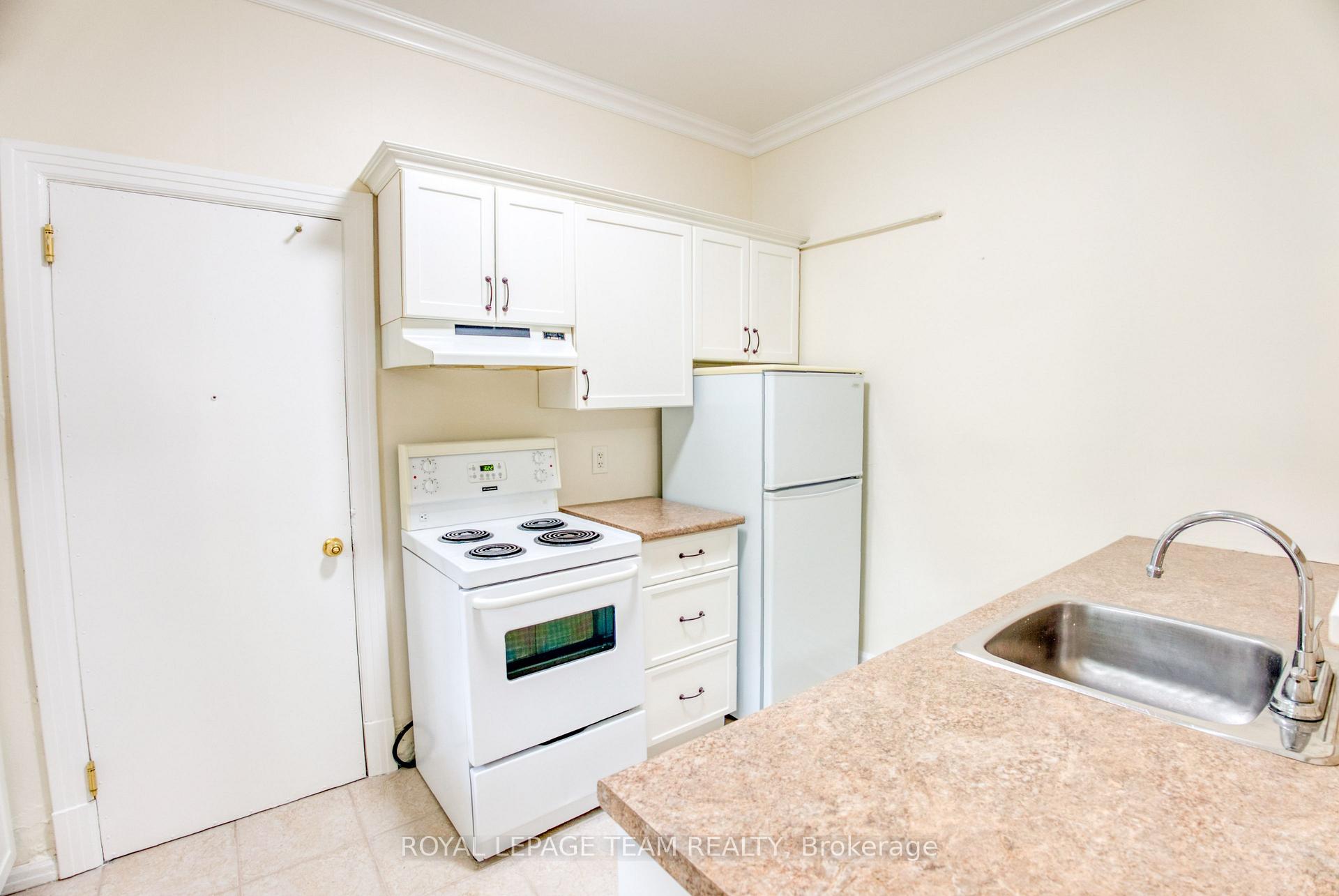 Photo 19 of 480 Oakhill Road, Ottawa, Rockcliffe — HOMEH