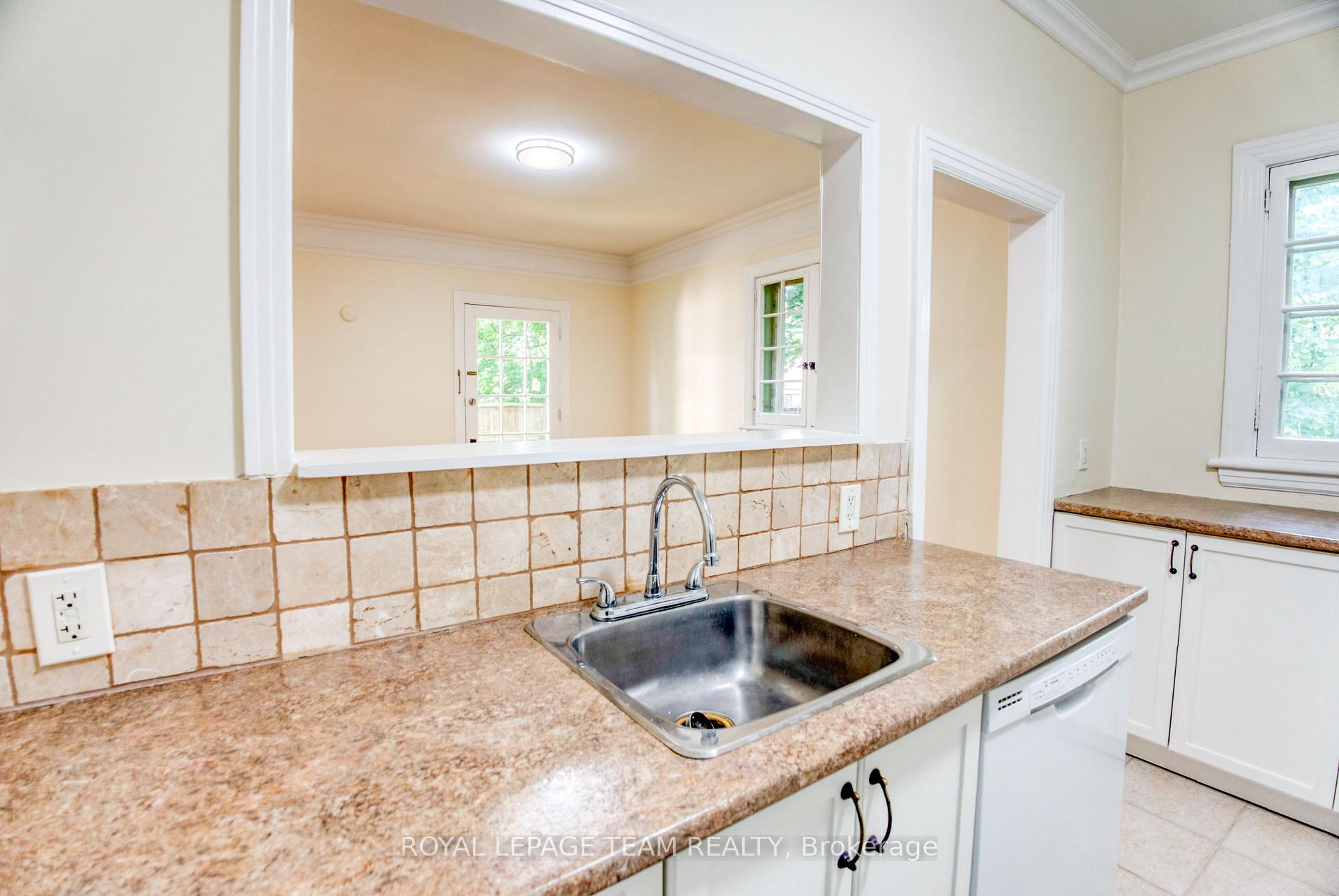 Photo 23 of 480 Oakhill Road, Ottawa, Rockcliffe — HOMEH