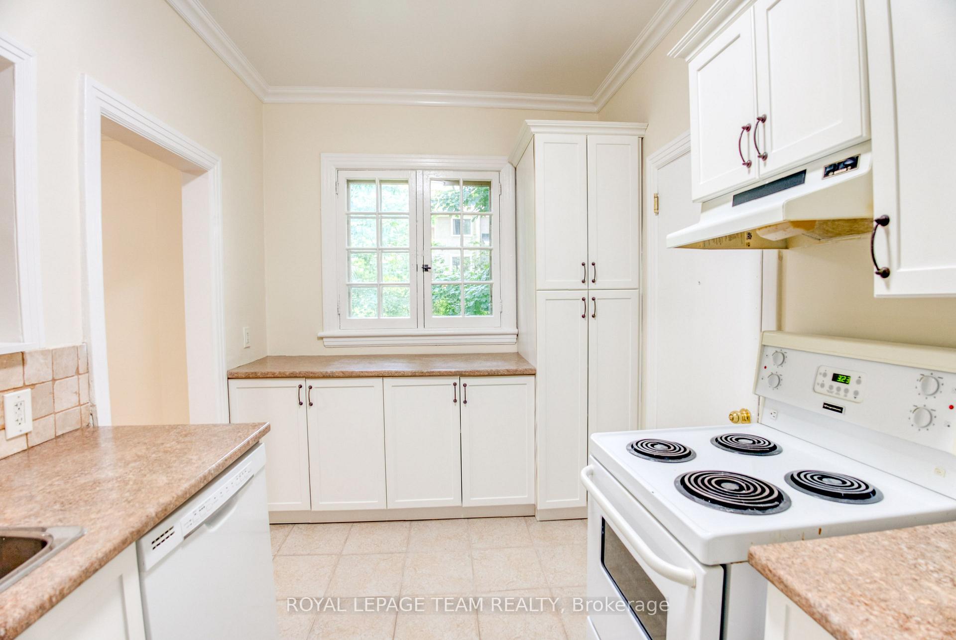 Photo 25 of 480 Oakhill Road, Ottawa, Rockcliffe — HOMEH