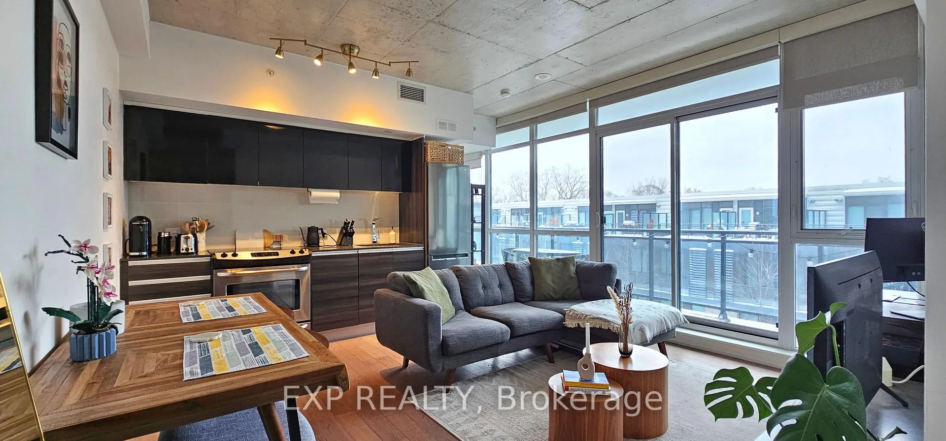 Photo 4 of Unit 428, 1190 Dundas Street E, Toronto, South Riverdale — HOMEH