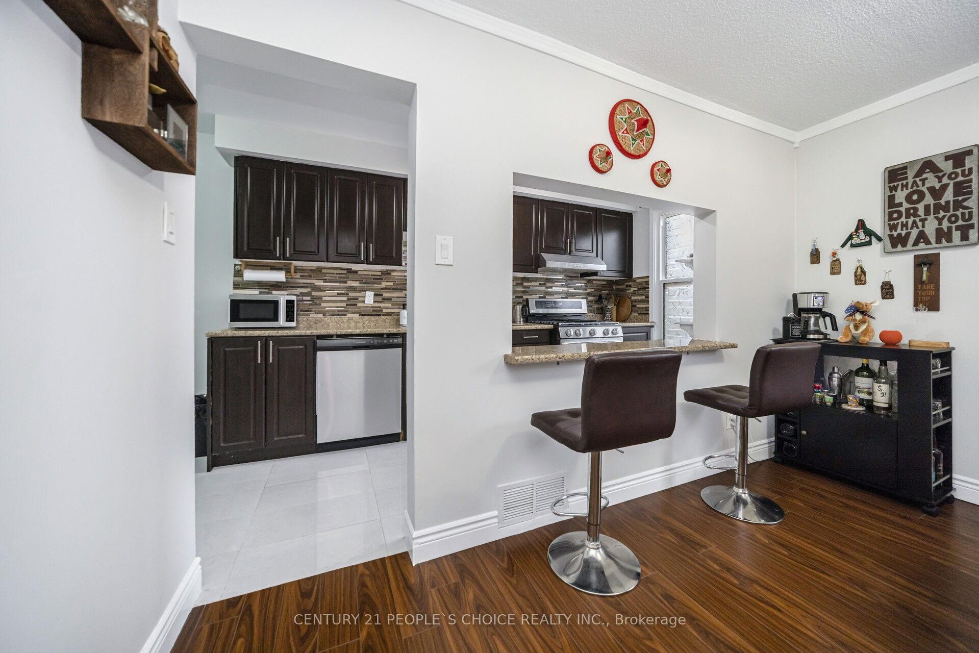 Photo 15 of 10 Eden Park Drive, Brampton, Southgate — HOMEH
