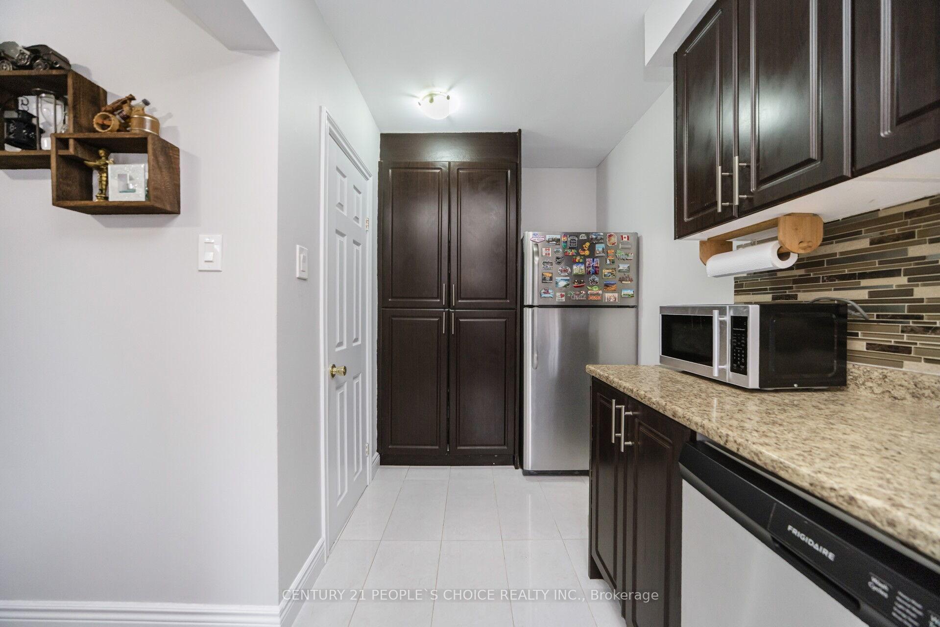 Photo 22 of 10 Eden Park Drive, Brampton, Southgate — HOMEH