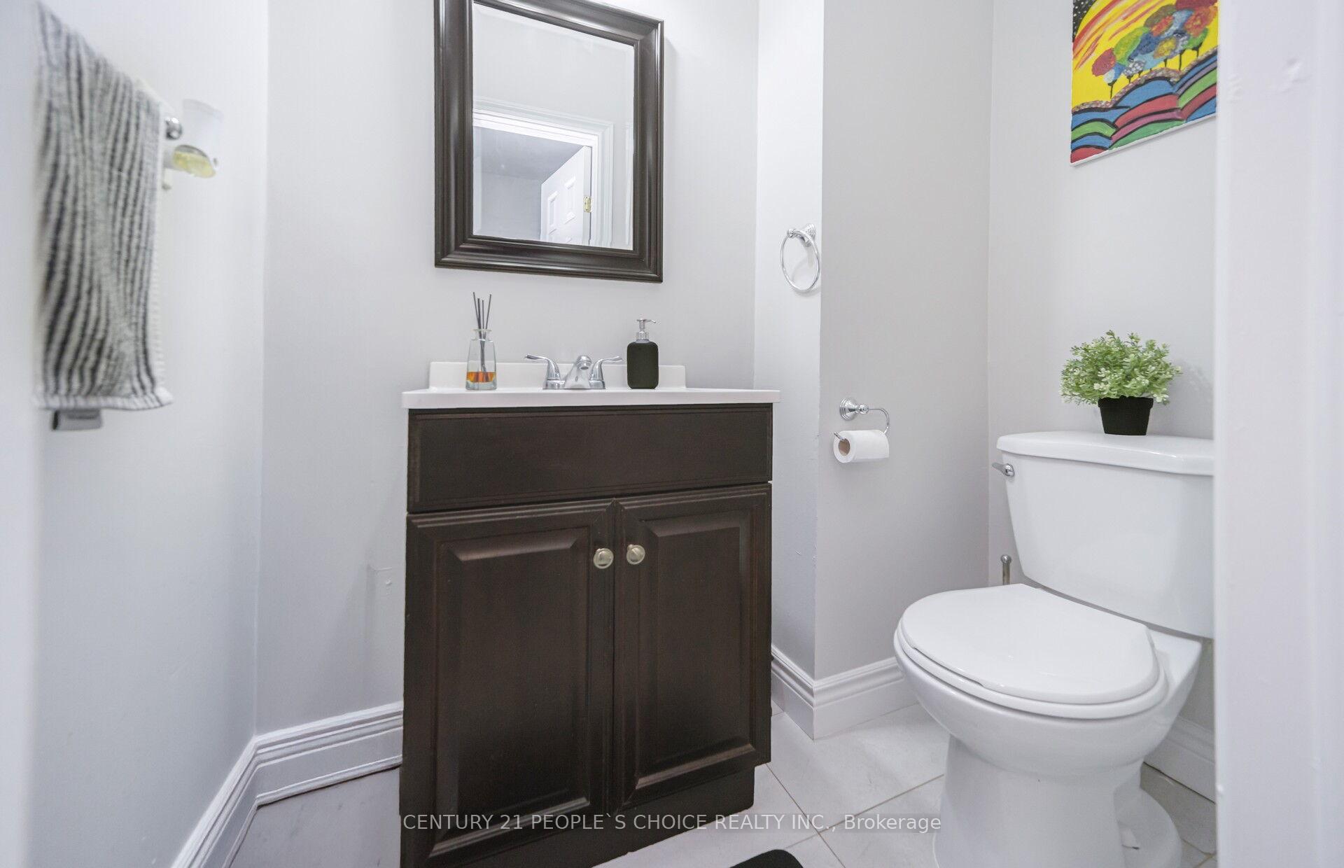 Photo 23 of 10 Eden Park Drive, Brampton, Southgate — HOMEH