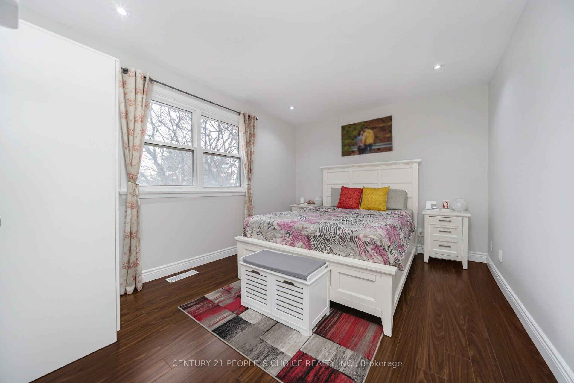 Photo 25 of 10 Eden Park Drive, Brampton, Southgate — HOMEH