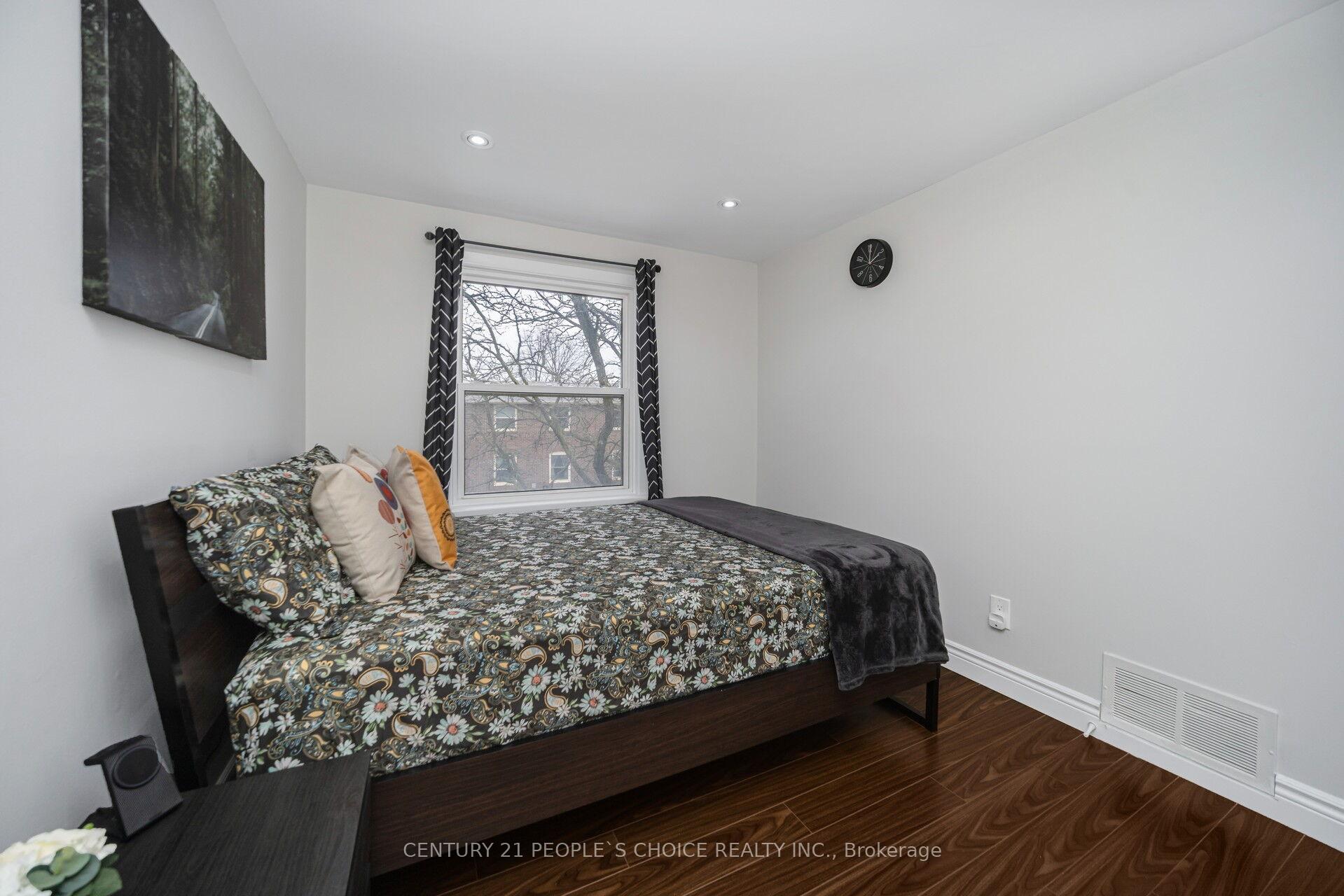 Photo 35 of 10 Eden Park Drive, Brampton, Southgate — HOMEH
