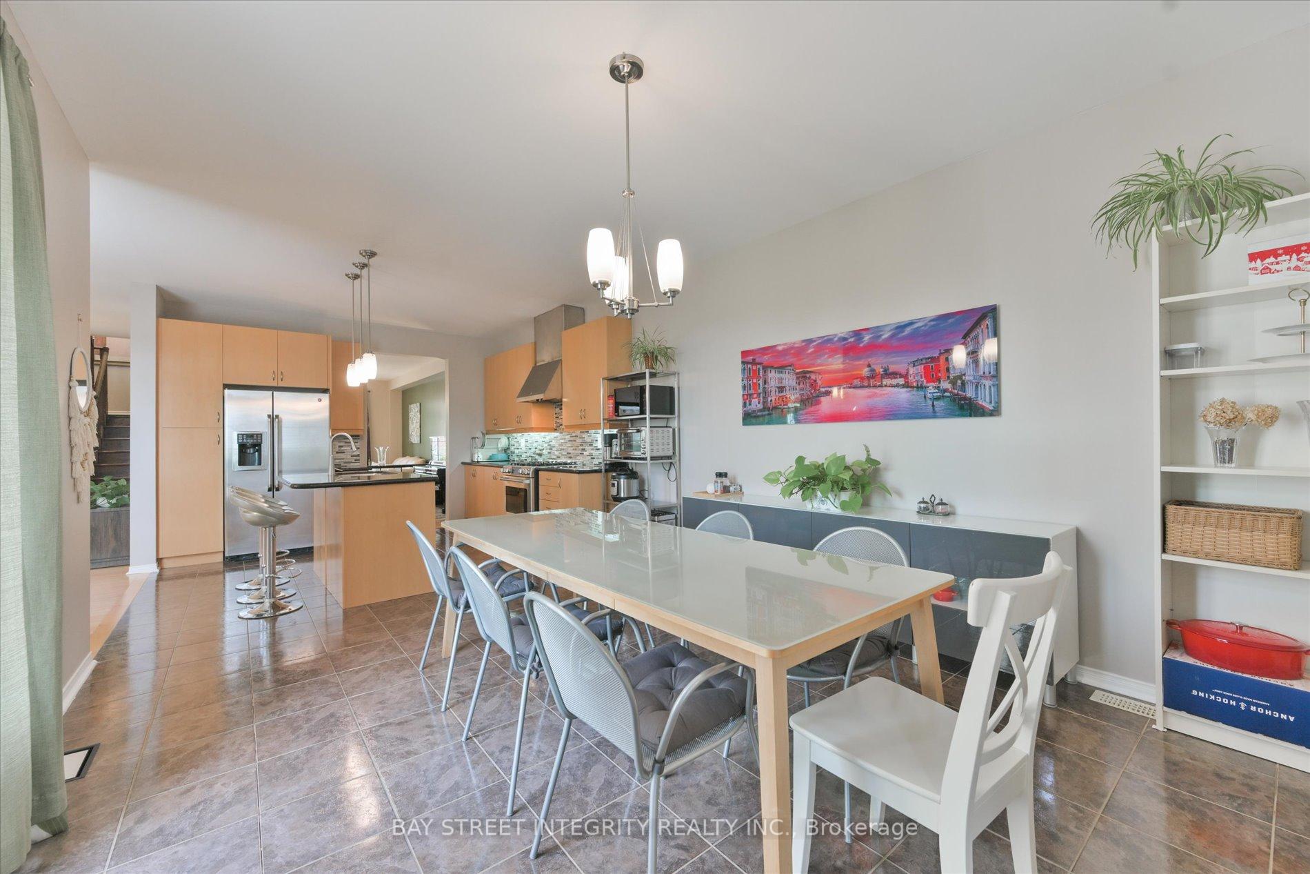 Photo 19 of 1 Autumn Glow Drive, Markham, Cornell — HOMEH