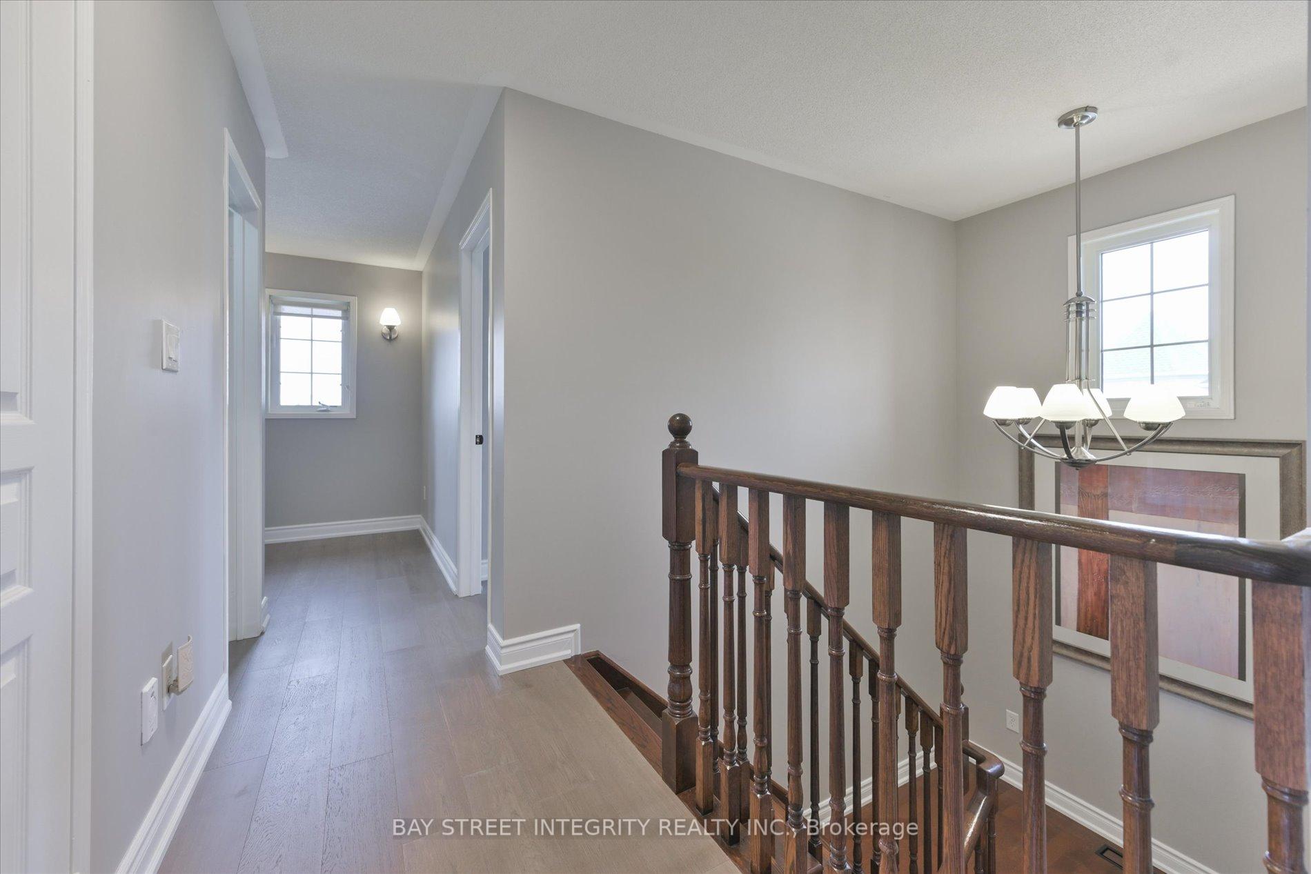 Photo 24 of 1 Autumn Glow Drive, Markham, Cornell — HOMEH