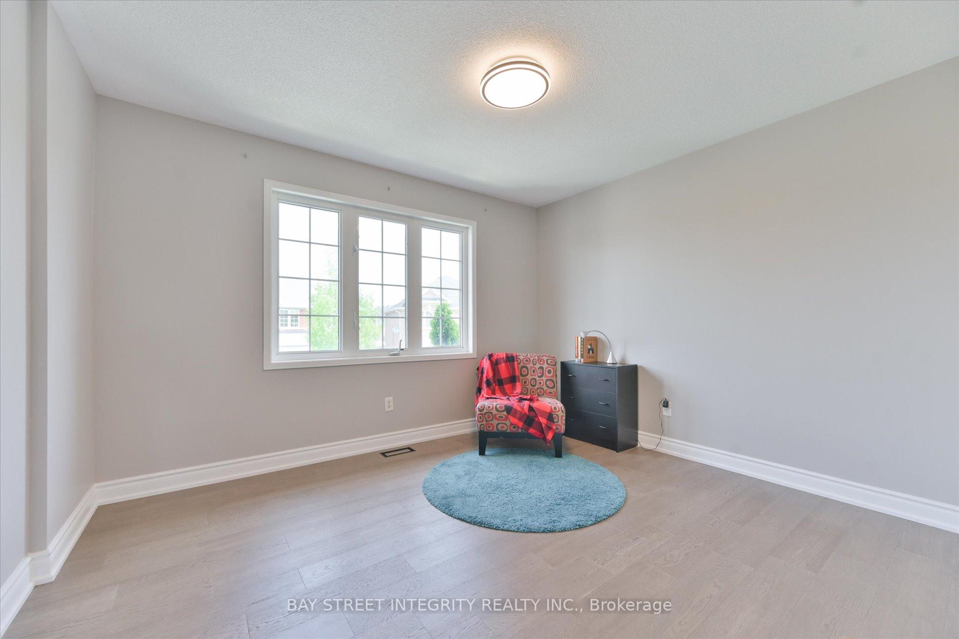 Photo 29 of 1 Autumn Glow Drive, Markham, Cornell — HOMEH