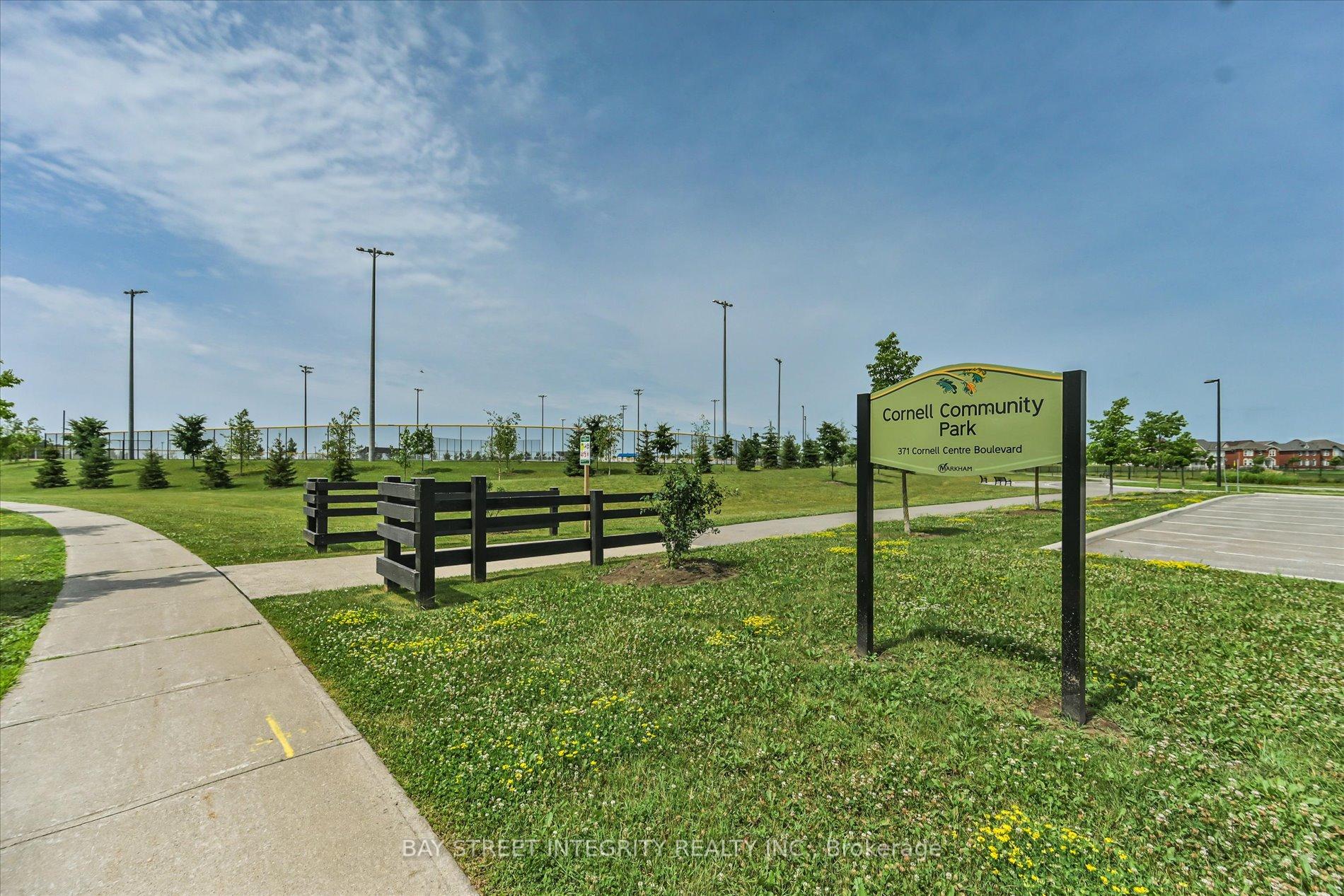 Photo 48 of 1 Autumn Glow Drive, Markham, Cornell — HOMEH