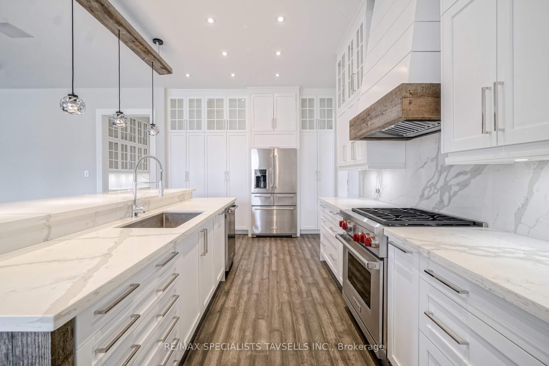 Photo 11 of 7 Dolan Drive, Caledon, Palgrave — HOMEH