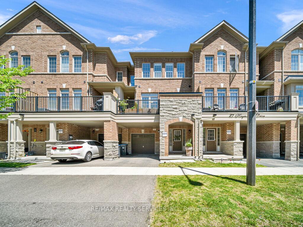 Photo 3 of 29 Haymarket Drive, Brampton, Northwest Brampton — HOMEH