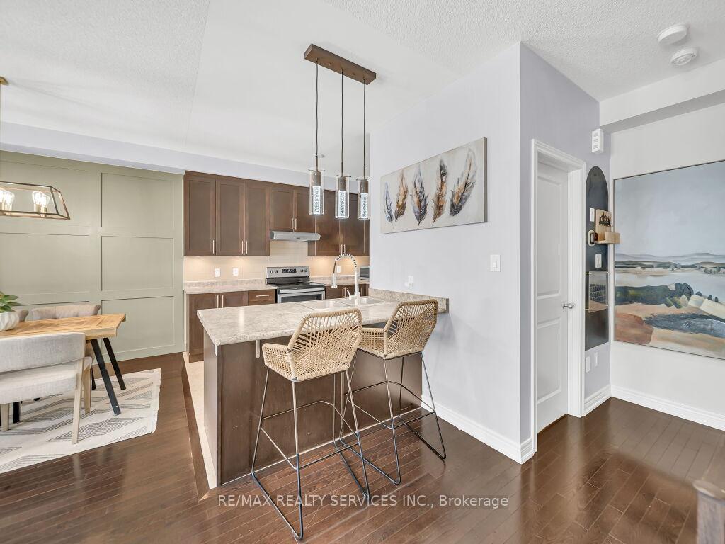 Photo 12 of 29 Haymarket Drive, Brampton, Northwest Brampton — HOMEH