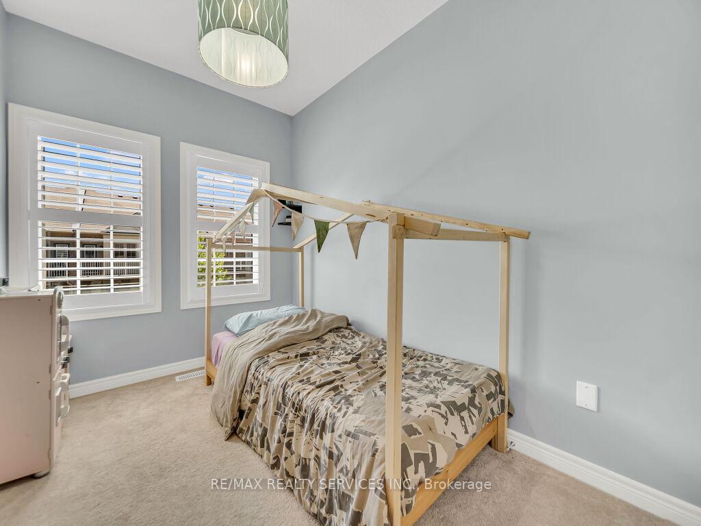 Photo 21 of 29 Haymarket Drive, Brampton, Northwest Brampton — HOMEH