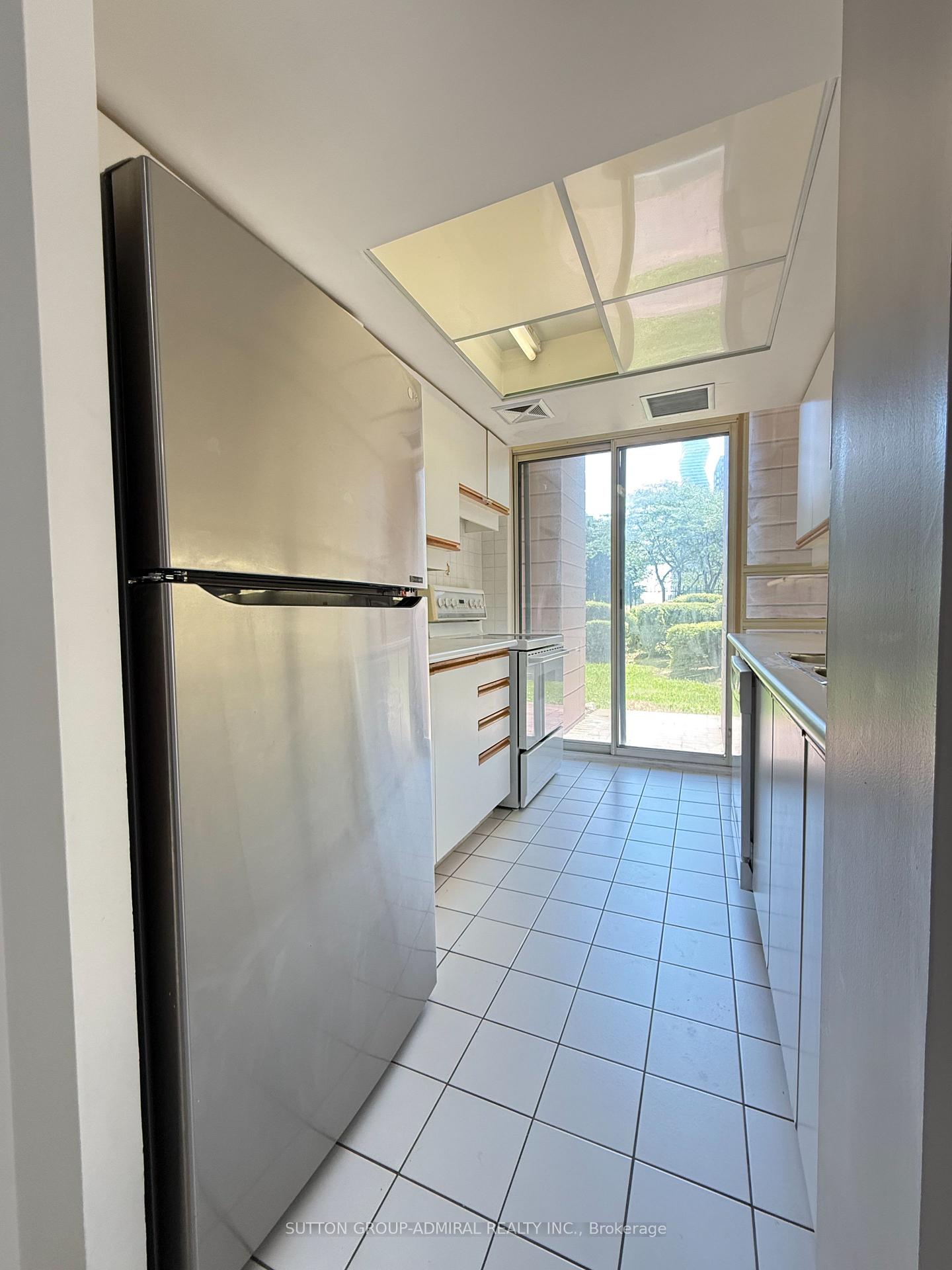 Photo 19 of Unit 104, 250 Webb Drive, Mississauga, City Centre — HOMEH