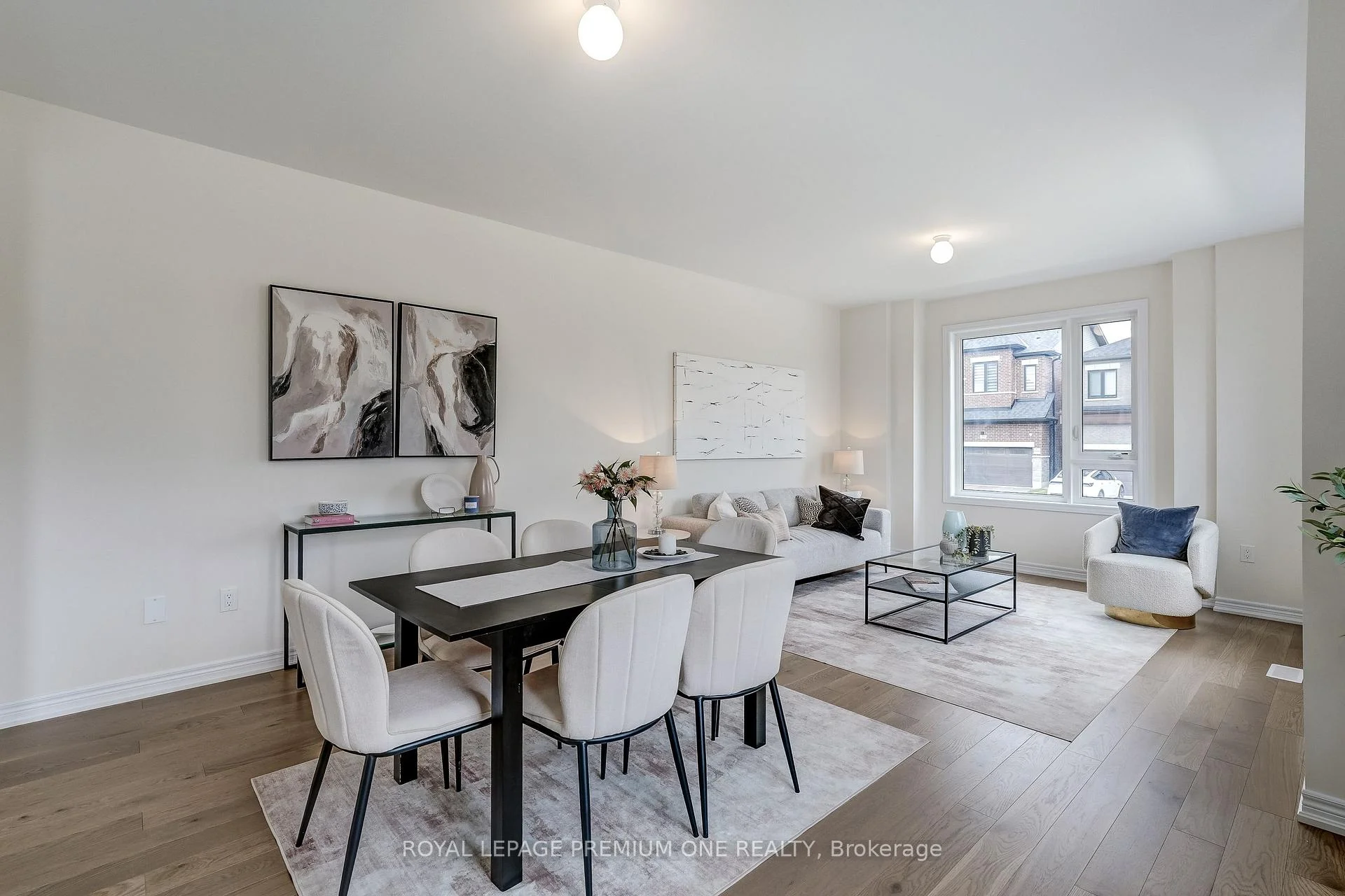Photo 10 of 30 Vancise Street, Markham, Victoria Manor-Jennings Gate — HOMEH