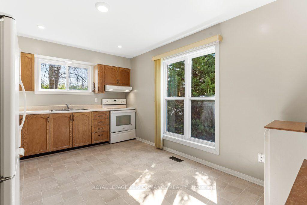 Photo 7 of 5529 Woodeden Drive, Ottawa, Manotick East to Manotick Station — HOMEH