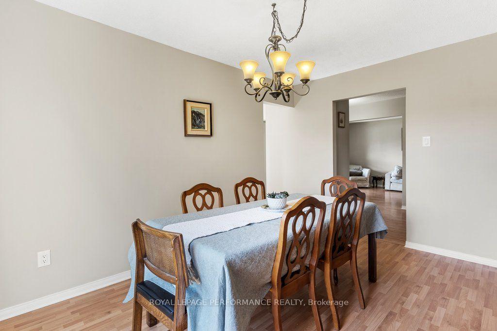 Photo 14 of 5529 Woodeden Drive, Ottawa, Manotick East to Manotick Station — HOMEH