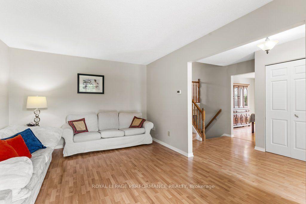 Photo 17 of 5529 Woodeden Drive, Ottawa, Manotick East to Manotick Station — HOMEH