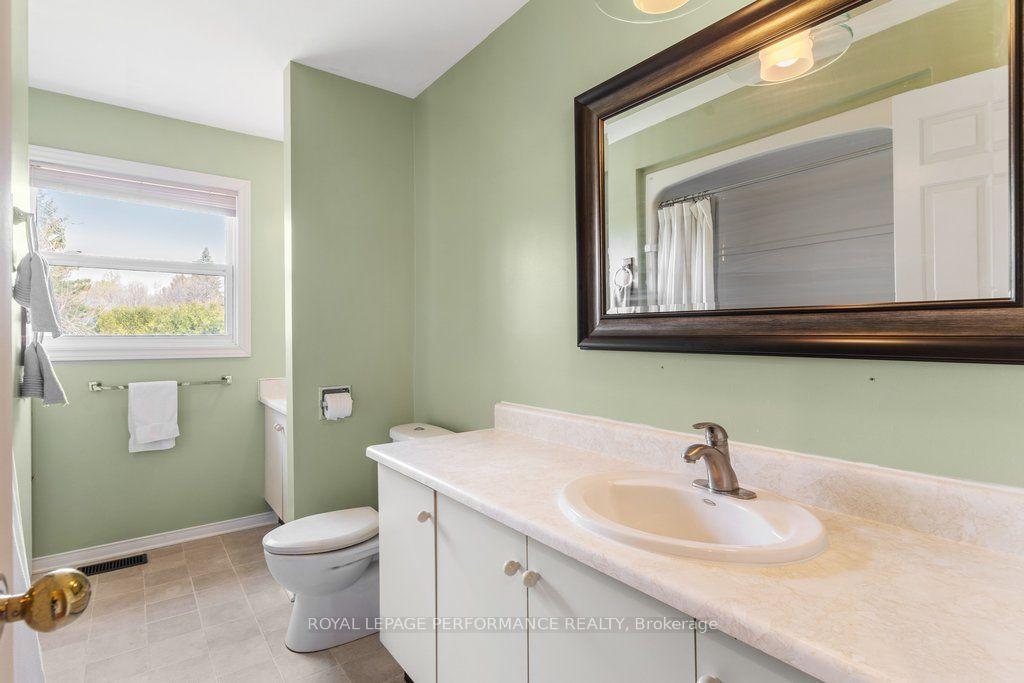 Photo 22 of 5529 Woodeden Drive, Ottawa, Manotick East to Manotick Station — HOMEH