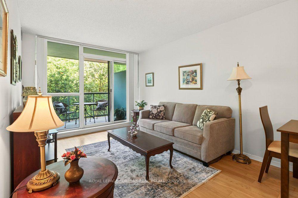 Photo 5 of Unit 403, 2565 Erin Centre Boulevard, Mississauga, Central Erin Mills — HOMEH