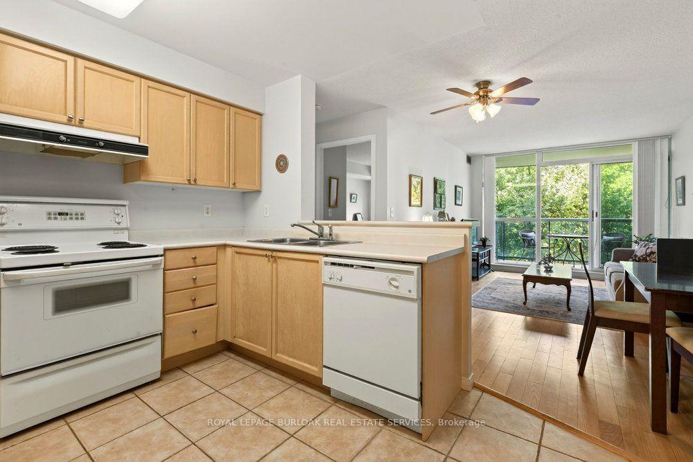 Photo 12 of Unit 403, 2565 Erin Centre Boulevard, Mississauga, Central Erin Mills — HOMEH