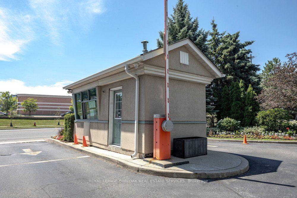 Photo 27 of Unit 403, 2565 Erin Centre Boulevard, Mississauga, Central Erin Mills — HOMEH