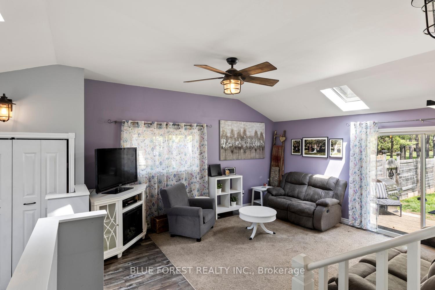 Photo 10 of 9984 Graham Road, West Elgin, Eagle — HOMEH