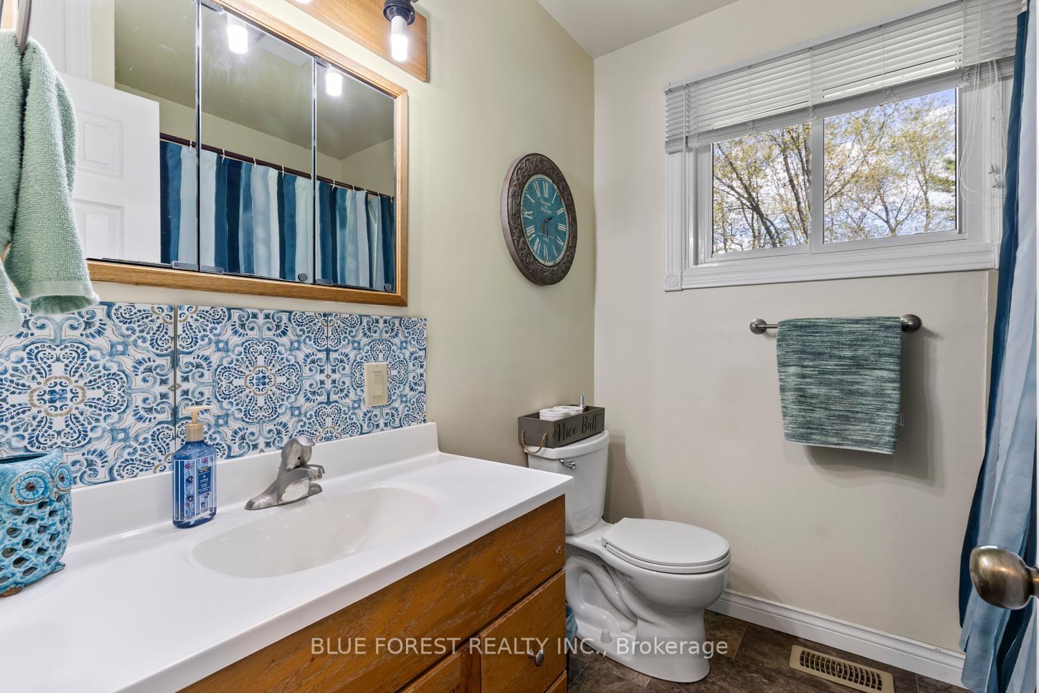 Photo 29 of 9984 Graham Road, West Elgin, Eagle — HOMEH