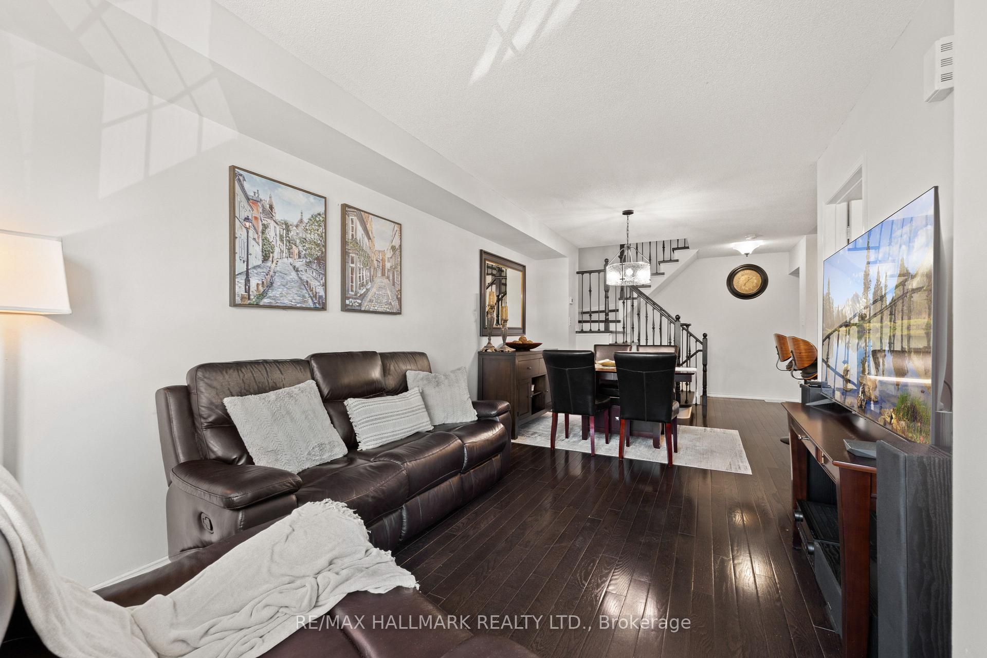 Photo 6 of 35 Chaston Road, Ajax, Central East — HOMEH