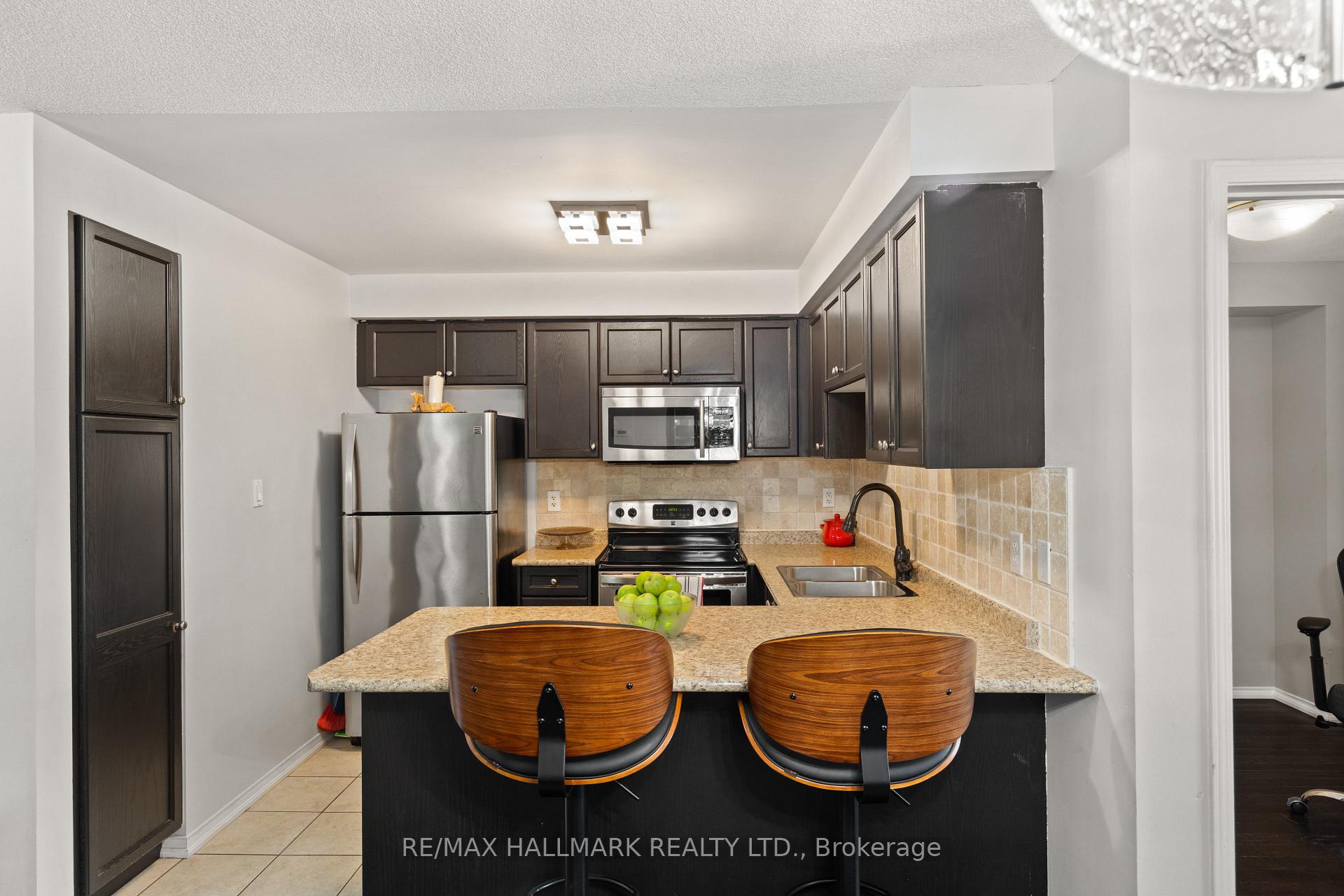Photo 12 of 35 Chaston Road, Ajax, Central East — HOMEH