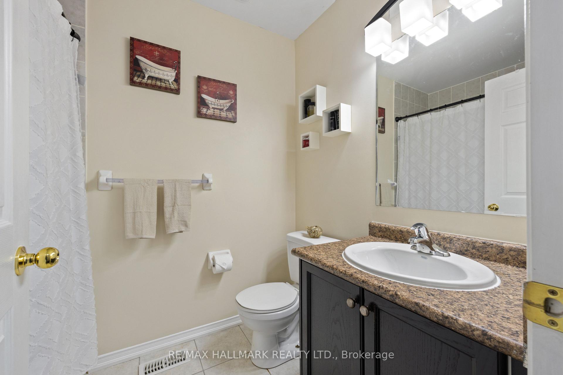 Photo 25 of 35 Chaston Road, Ajax, Central East — HOMEH