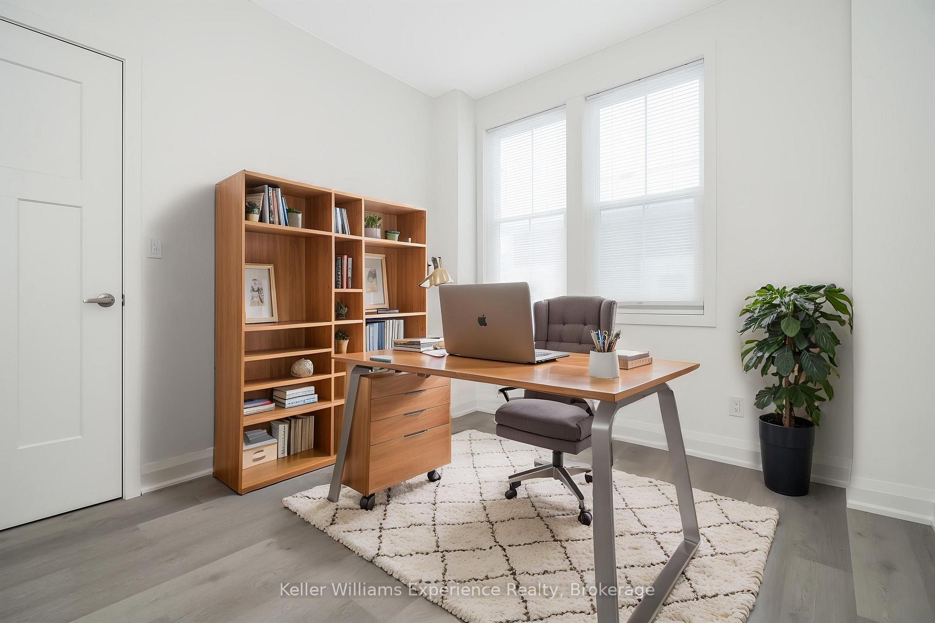 Photo 10 of 24 Danielle Crescent, Midland — HOMEH