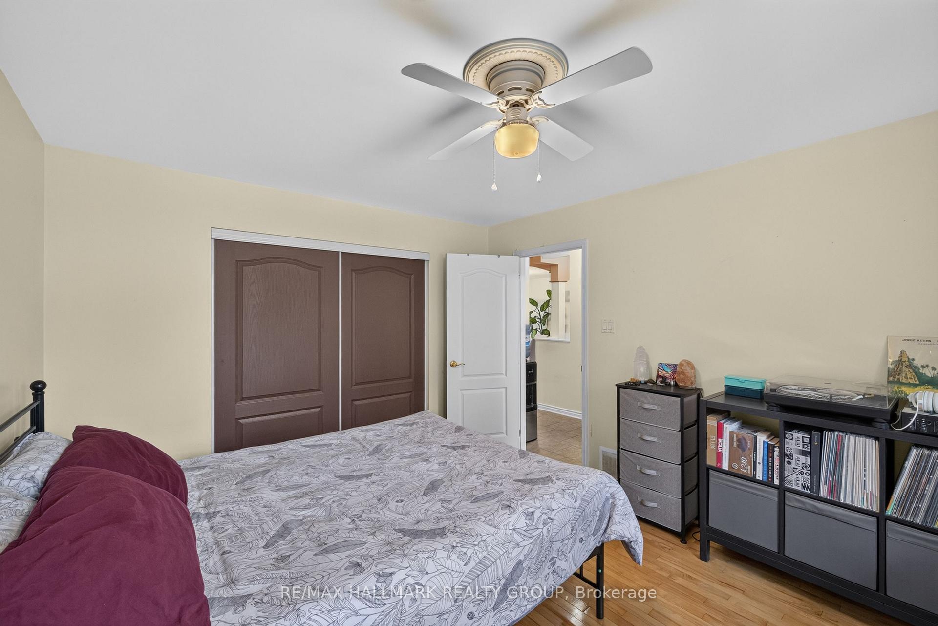 Photo 20 of 1100 Bathgate Drive, Ottawa, Carson Grove — HOMEH