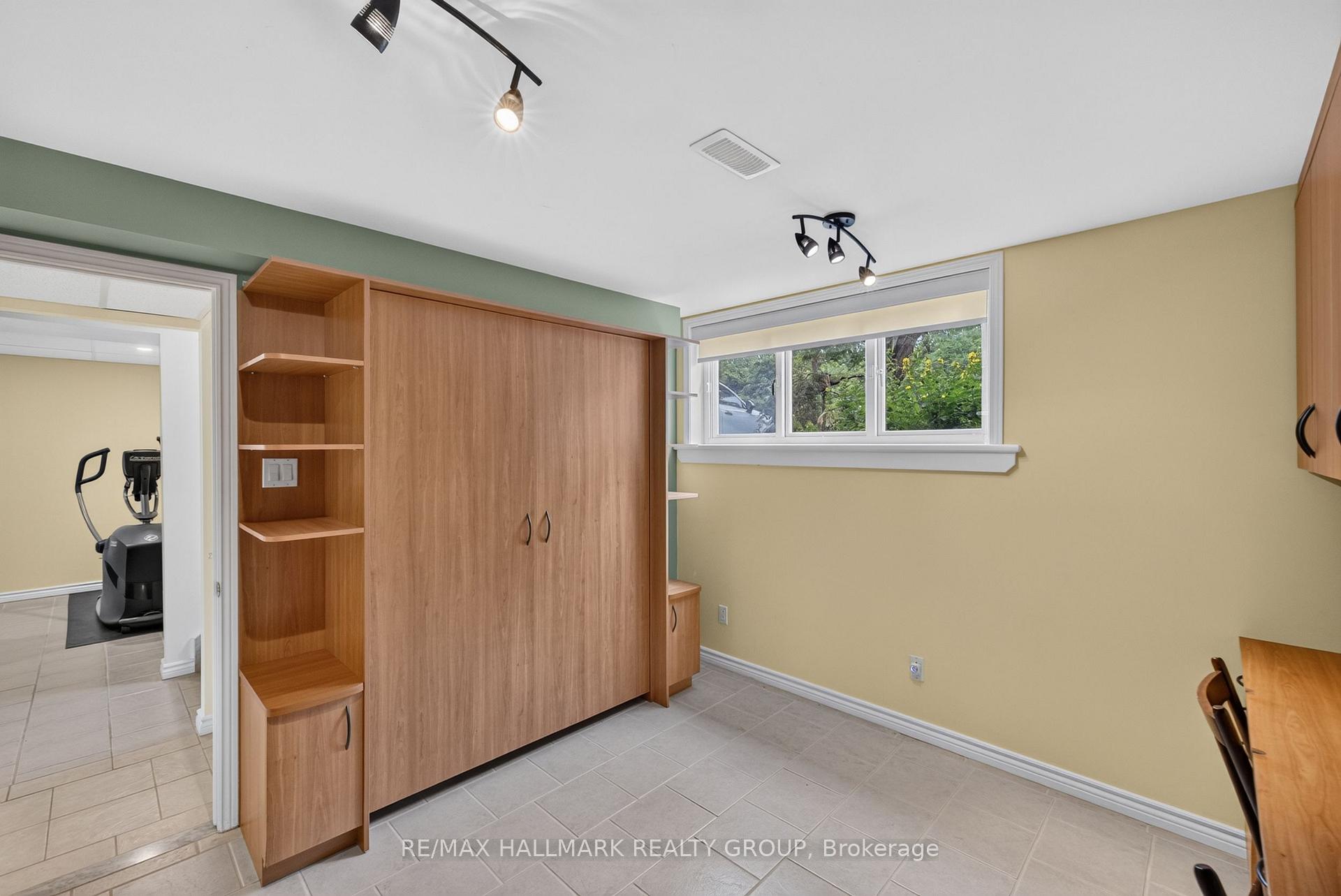 Photo 29 of 1100 Bathgate Drive, Ottawa, Carson Grove — HOMEH