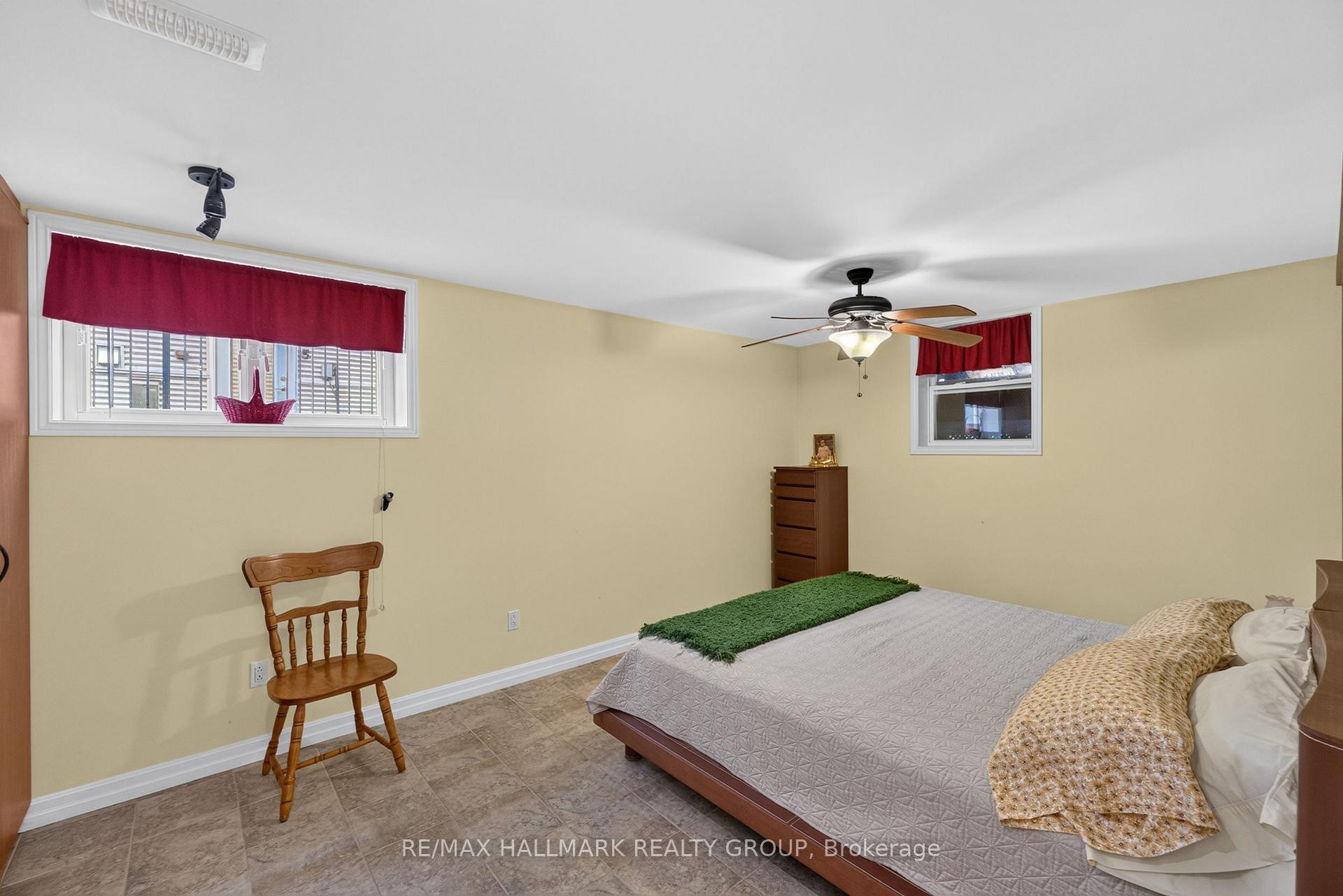 Photo 31 of 1100 Bathgate Drive, Ottawa, Carson Grove — HOMEH