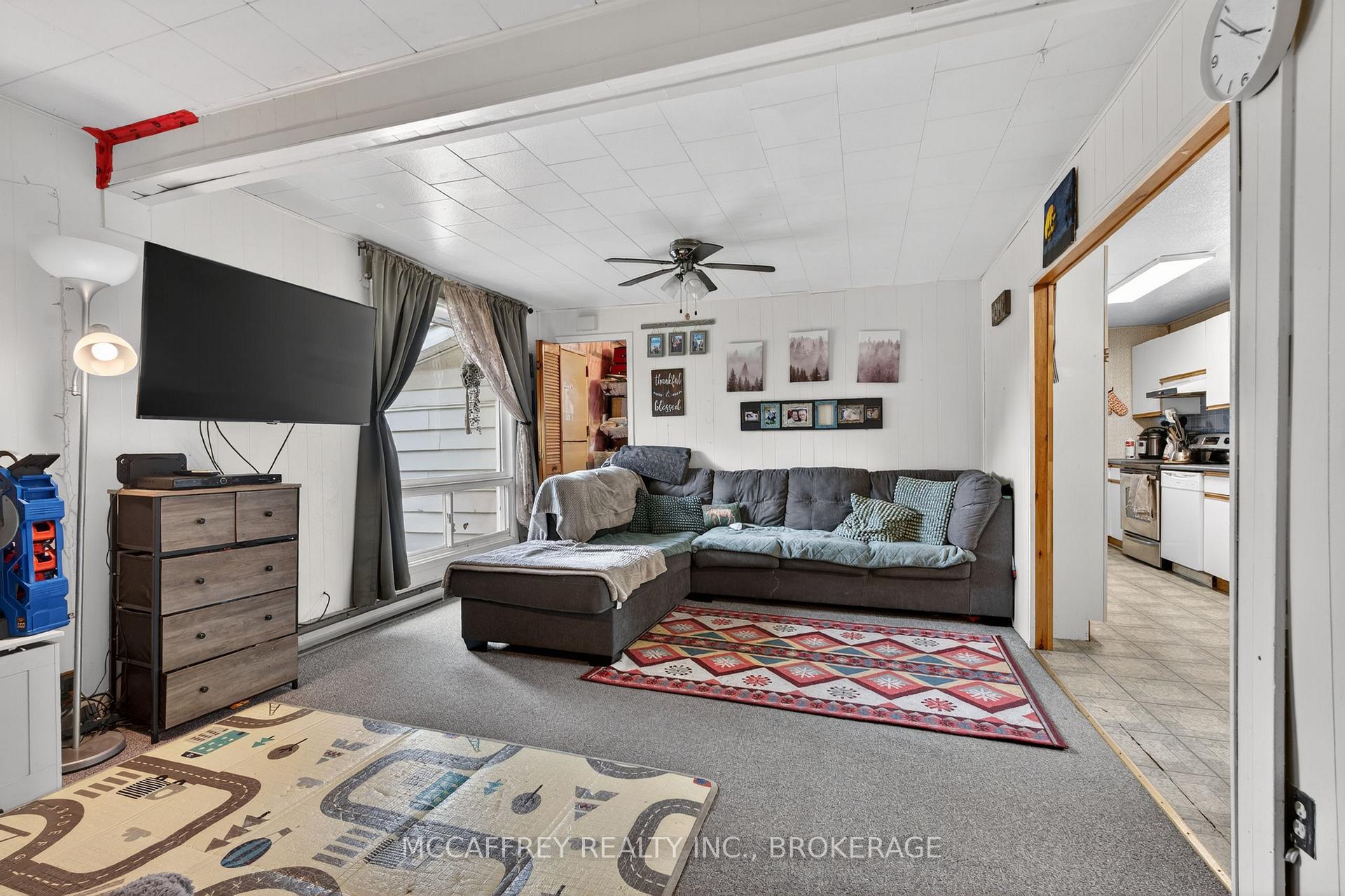 Photo 8 of 12335 Highway 41, Addington Highlands — HOMEH